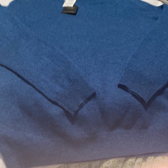 COPY - Mens Cashmere Club Room Luxury -crewneck sweater. - Picture 4 of 6